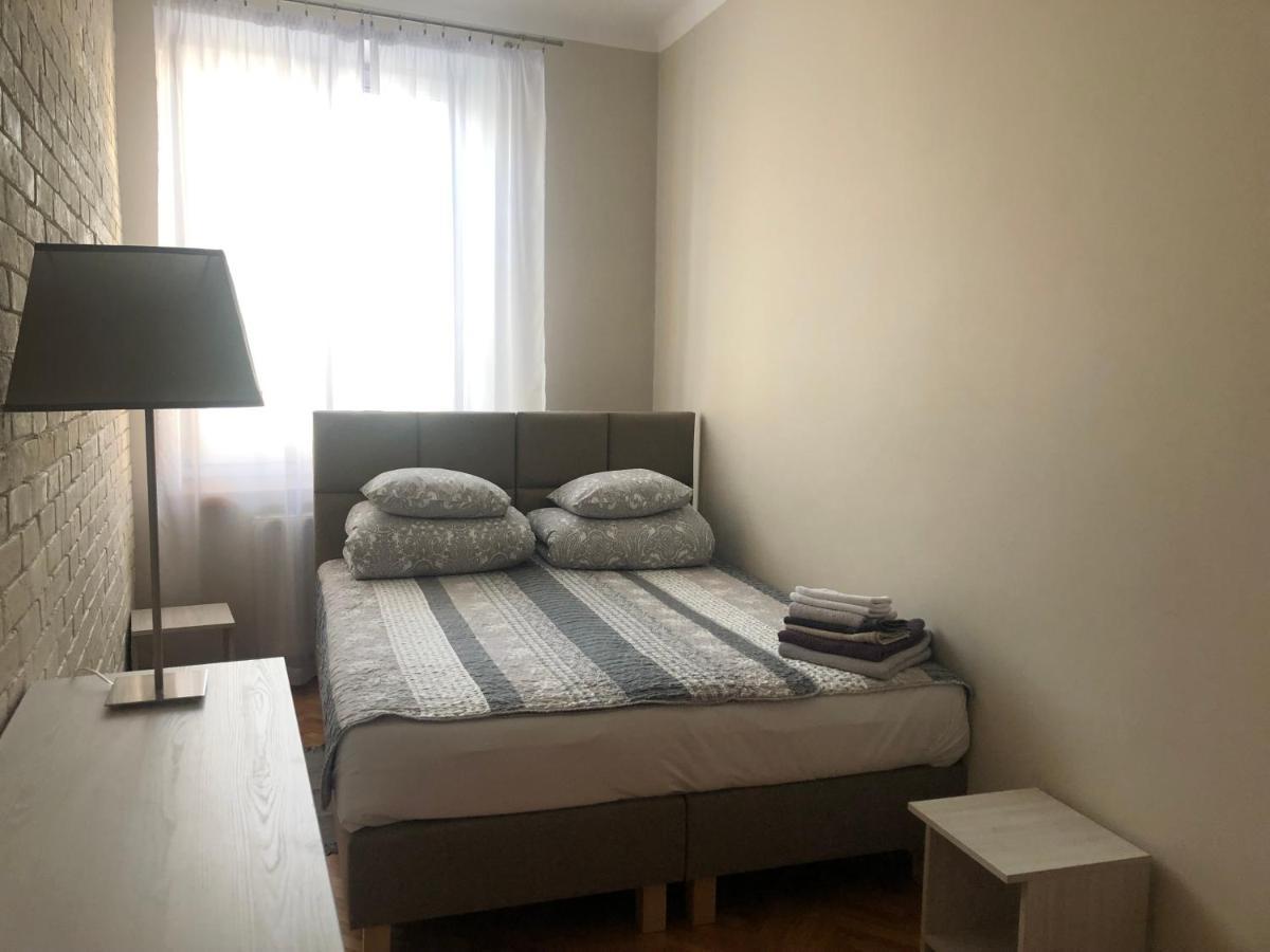 Zamkowy Apartament ลูบลิน ภายนอก รูปภาพ